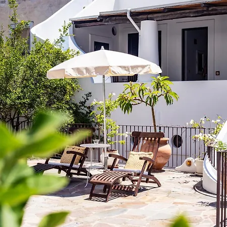 Отель Quartara Boutique 4*