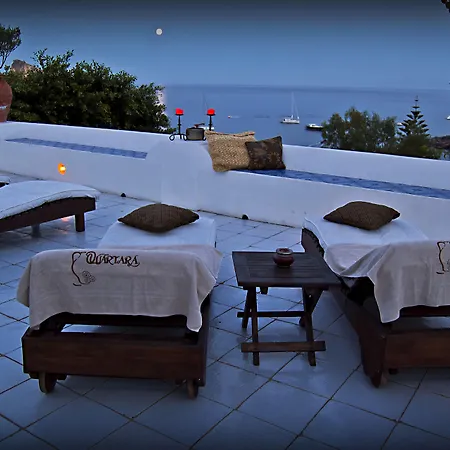 Quartara Boutique فندق