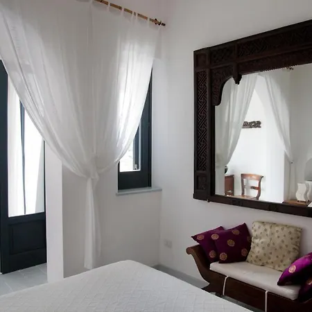 Quartara Boutique Hotel 4*