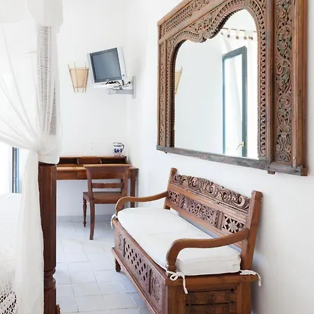 فندق Quartara Boutique 4*