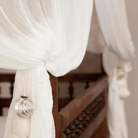 Quartara Boutique 4* بانايا