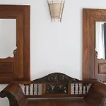 Quartara Boutique Hotel 4*