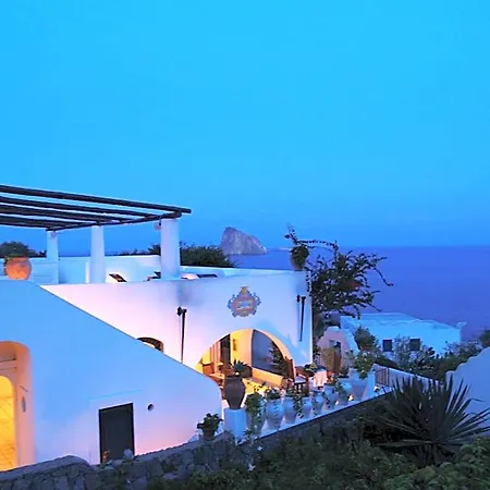 Quartara Boutique 4*